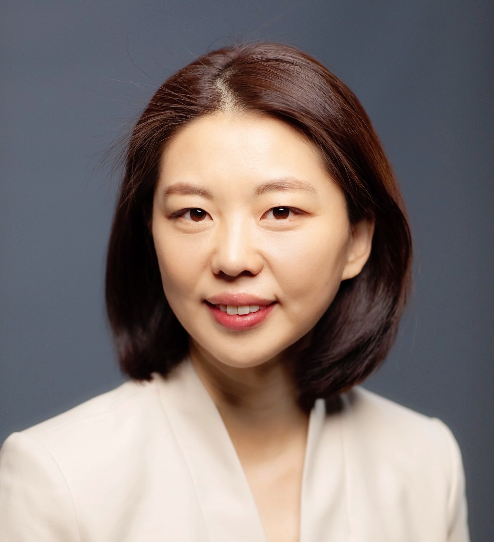 Profile picture of Dr. Dabae Lee