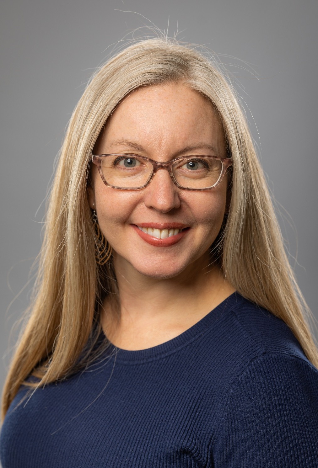 Photo of Dr. Heather Abbott-Lyon